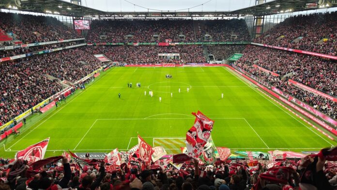 1. FC Köln gegen SV Elversberg Foto @Stadionkind schoti75