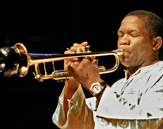 Terrence Ngassa mit seiner Band im Alten Pfandhaus Foto (c9 Gerhard Richter Jazz Fotografie Köln