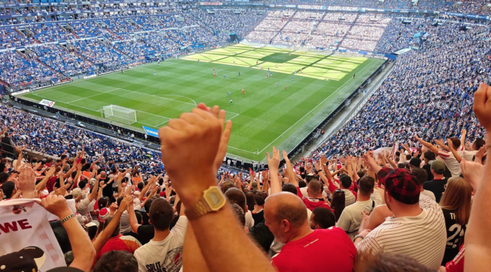 Schalke 04 verliert 1:3gegen den 1. FC Köln Foto Stadionkind @schoti75